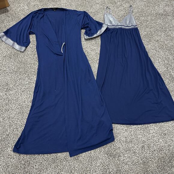 Jones New York Other - JONES NEW YORK Blue Adjustable Strap Nightgown and Belted Robe Set, Size Medium